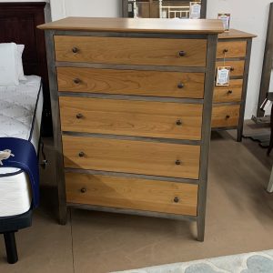 5 drawer upright wooden dresser