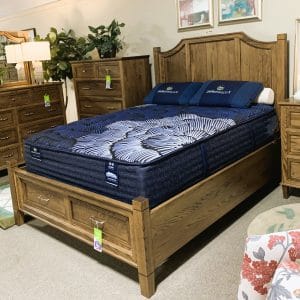 #19137 Queen bed with drawers, solid oak, Amish built by MAVIN