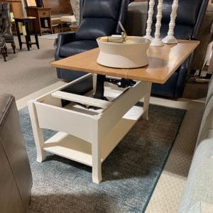 #713 Lift top coffee table, solid oak, Amish built by Elm Crest