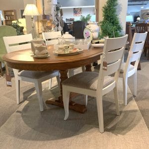 #4060-2 Oak Ext. table & 4 #CNN9223 chairs by Canadel