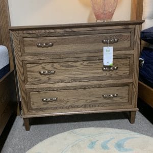 #19237 Solid Oak Chest, Amish built by MAVIN Woodworking